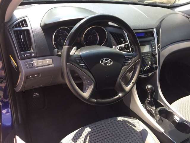 Hyundai Sonata 2012 photo 12